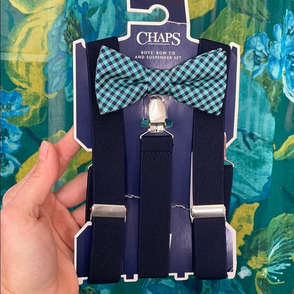 Bow tie and suspenders set